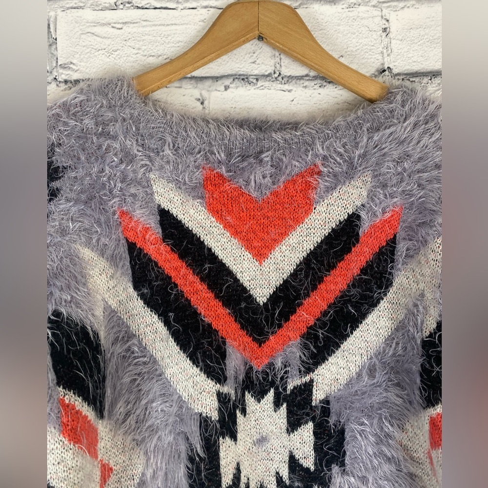 On Fire Aztec Print Eyelash Sweater size Large - Picture 2 of 10